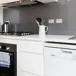 Lovely 2Br Home In Norwood