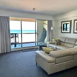 Absolute Beachfront At The Pier Glenelg