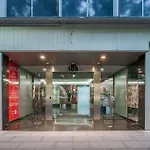 Suite 11 Victoria Square