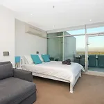 Glenelg Skyline Penthouse - Wifi
