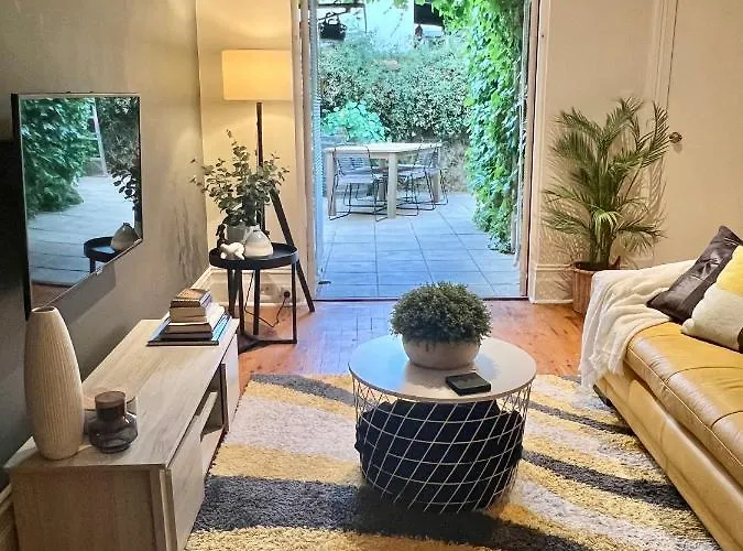Cozy Urban Chinatown Escape Adelaide Cbd - Free Parking