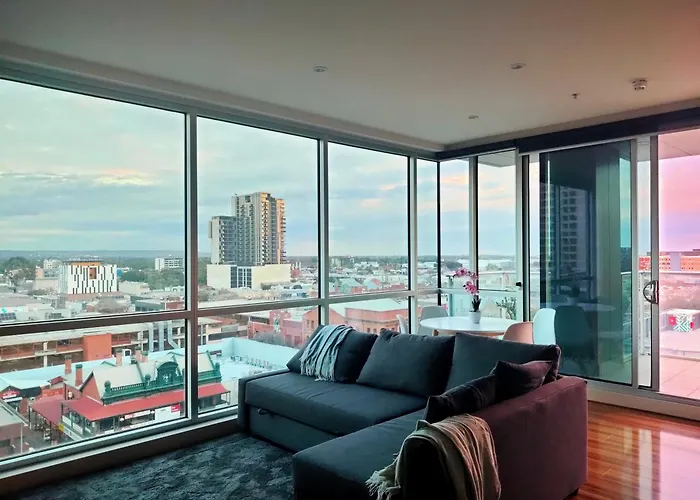 Adelaide Central Skyline Panoramic Suite