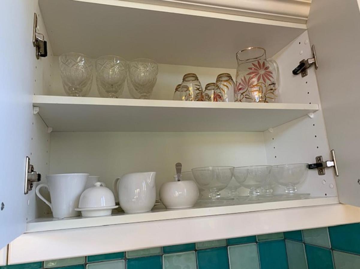 Holiday home Style - To - Free Wifi - Free 3 Car Parking - Great Location *