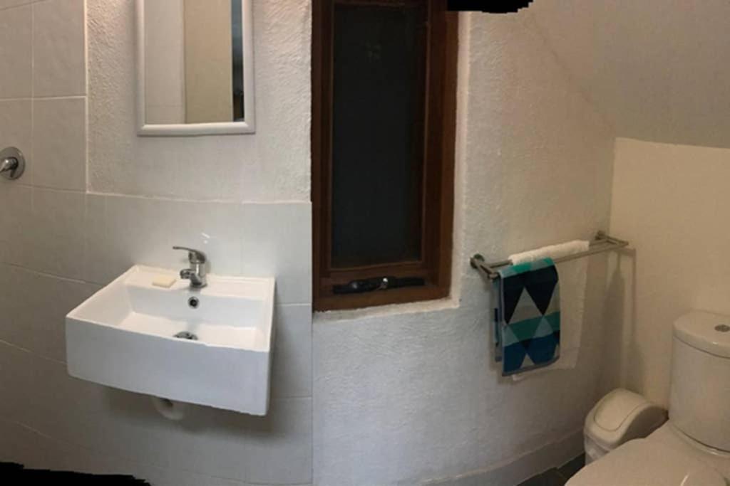 Close Cbd Large Private In St Peters *