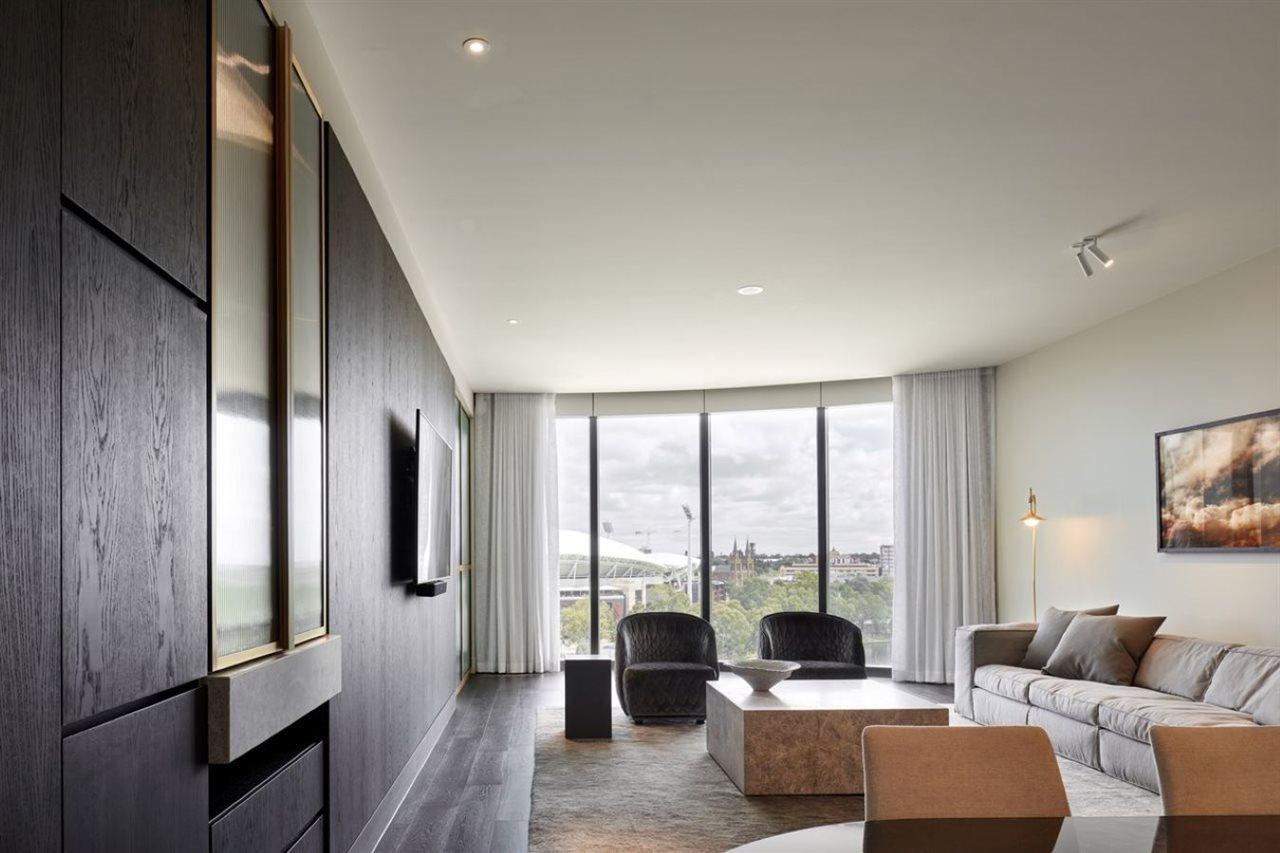 Hotel Eos By Skycity Adelaide