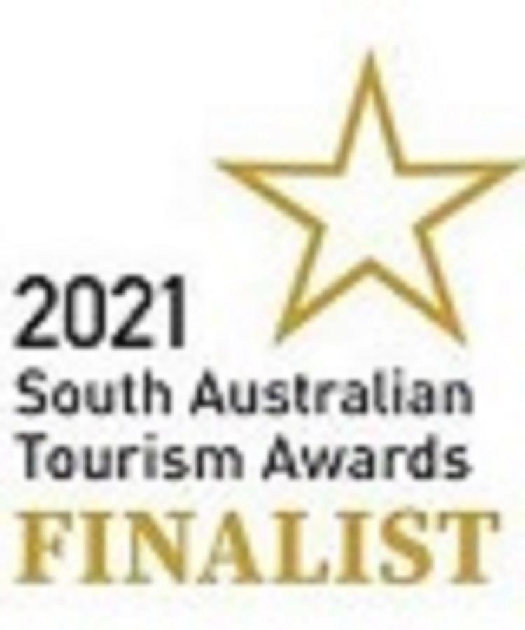 Style Accommodation-getaway In North Adelaide- Close To Apartment Adelaide