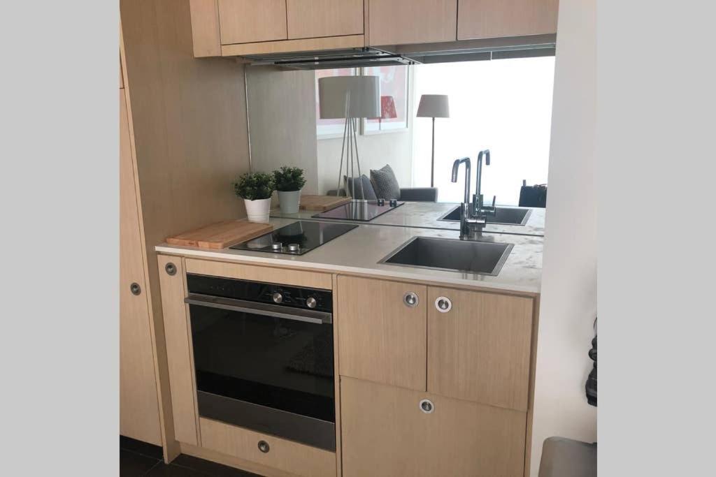 The Watson 209 Great Location Close To Cbd Apartment