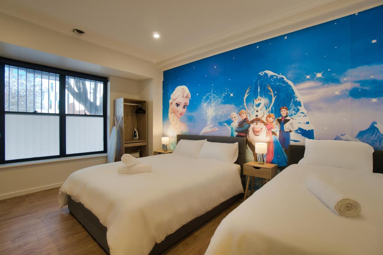 Dreamy - Private With Shared Bathrooms Hotel 3*