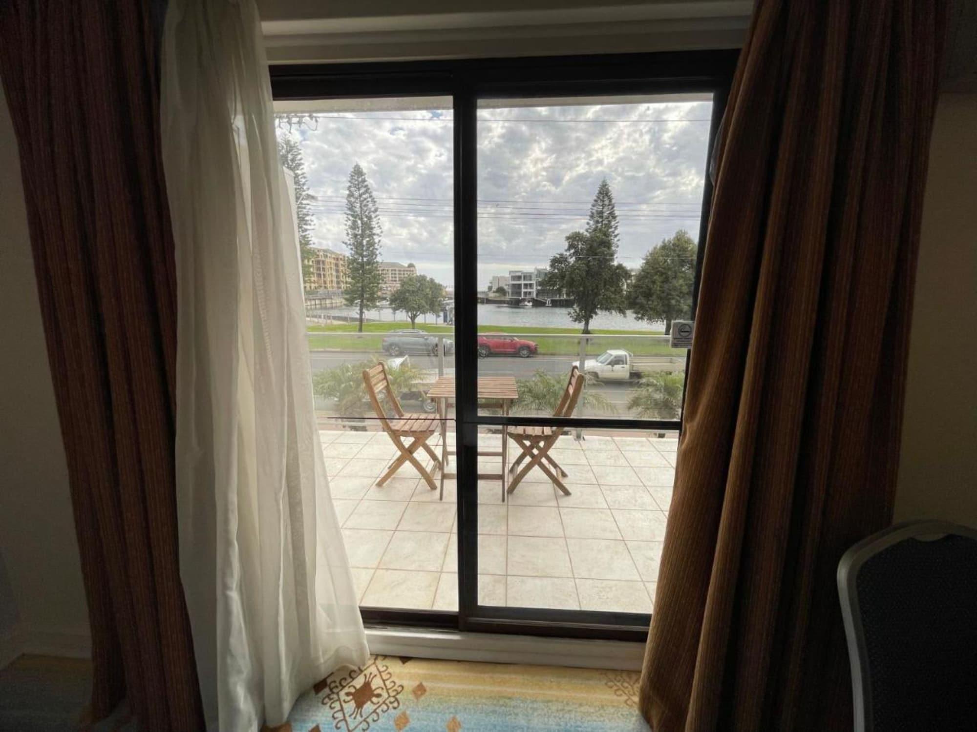 Haven Marina Motel
