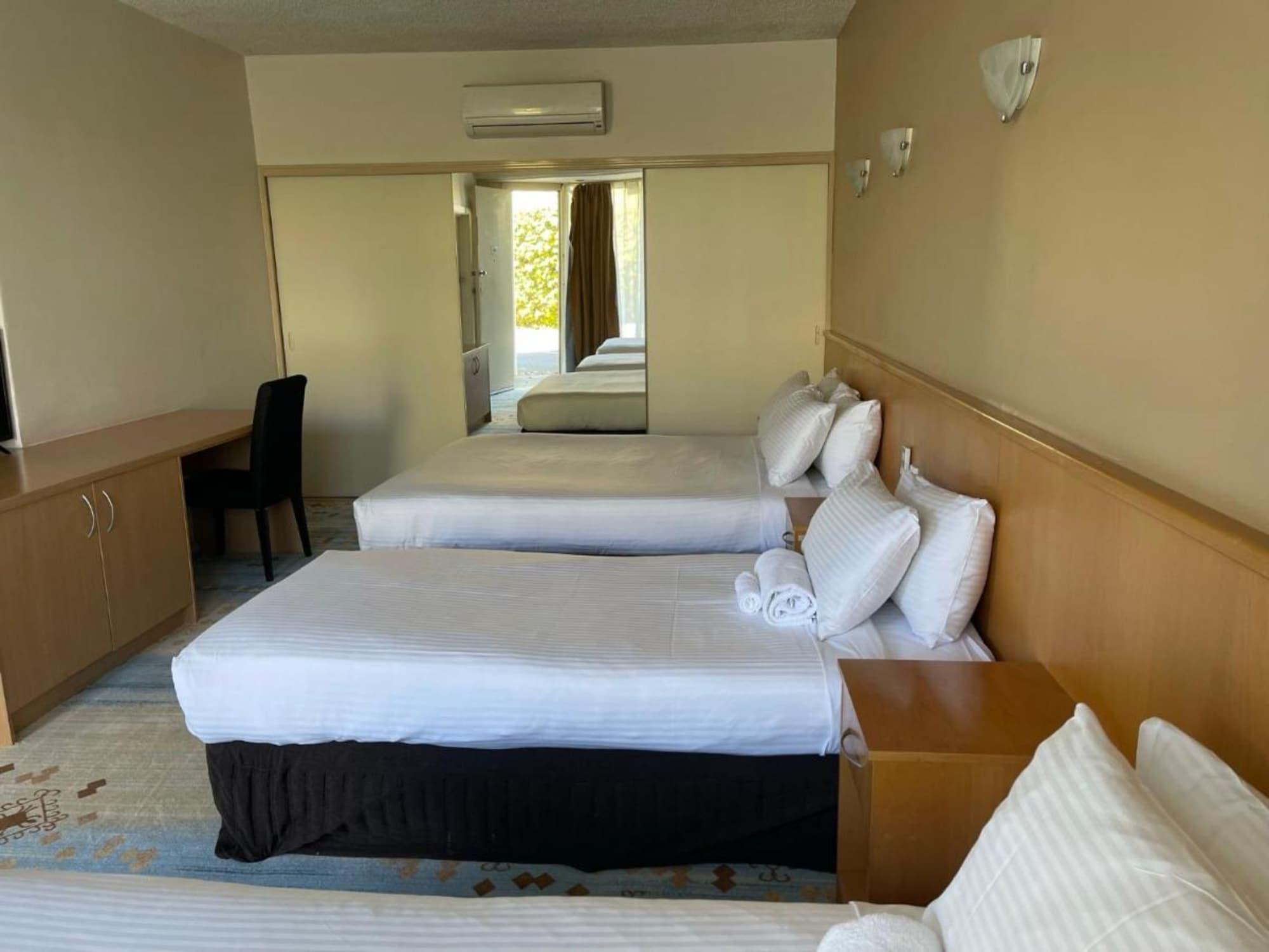 Haven Marina Motel 3*