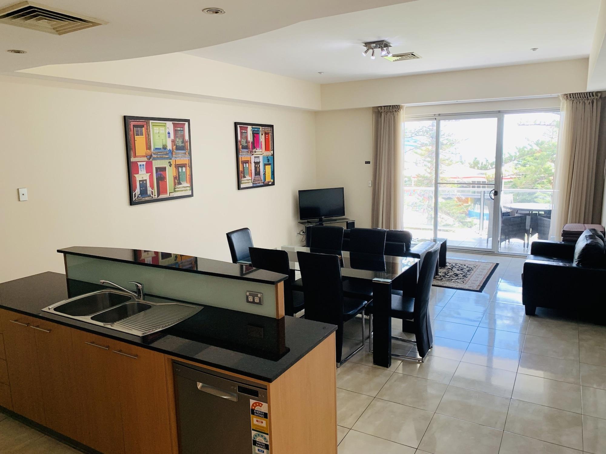 Ensenada Motor And 4*
