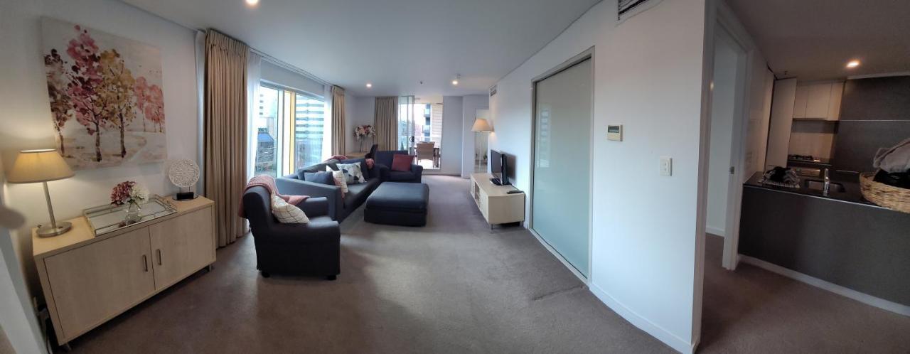 Cbd Deluxe Private 2 Bedroom Apartment Adelaide