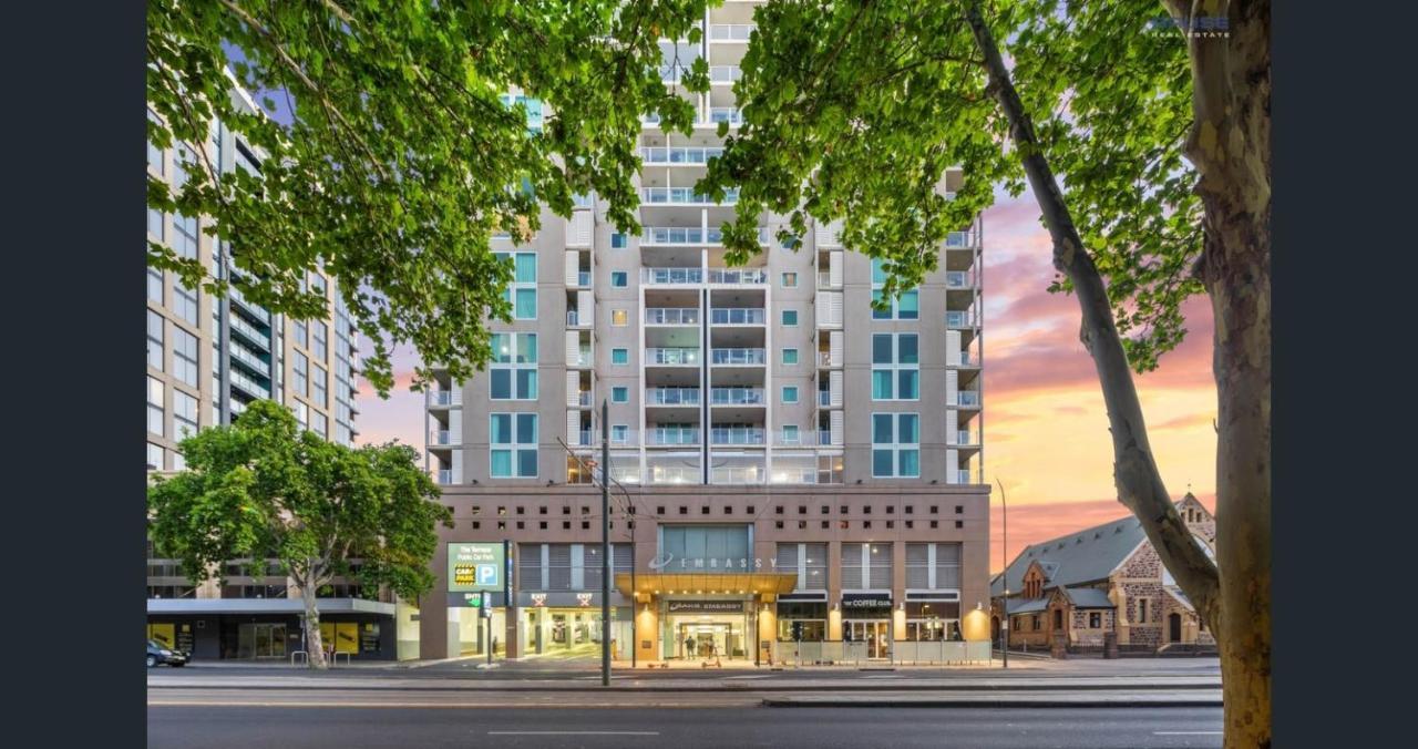 Cbd Deluxe Private 2 Bedroom Apartment Adelaide