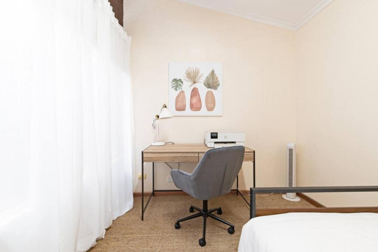 Character & Charm 3 Bed Home- Free Wine