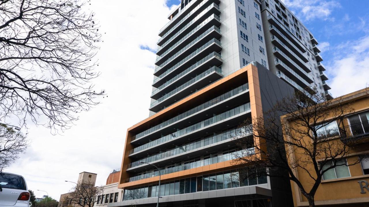 Tasha's On Morphett Apartment