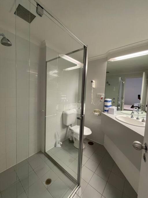 25/247 Gouger St Ex 430 Adelaide