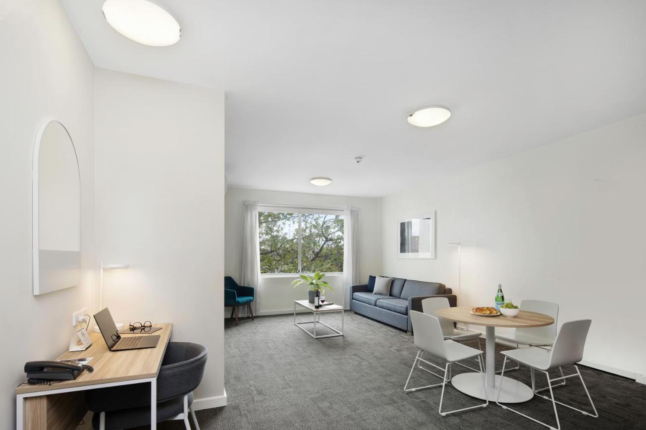 Aparthotel Quest Mawson Lakes 4*