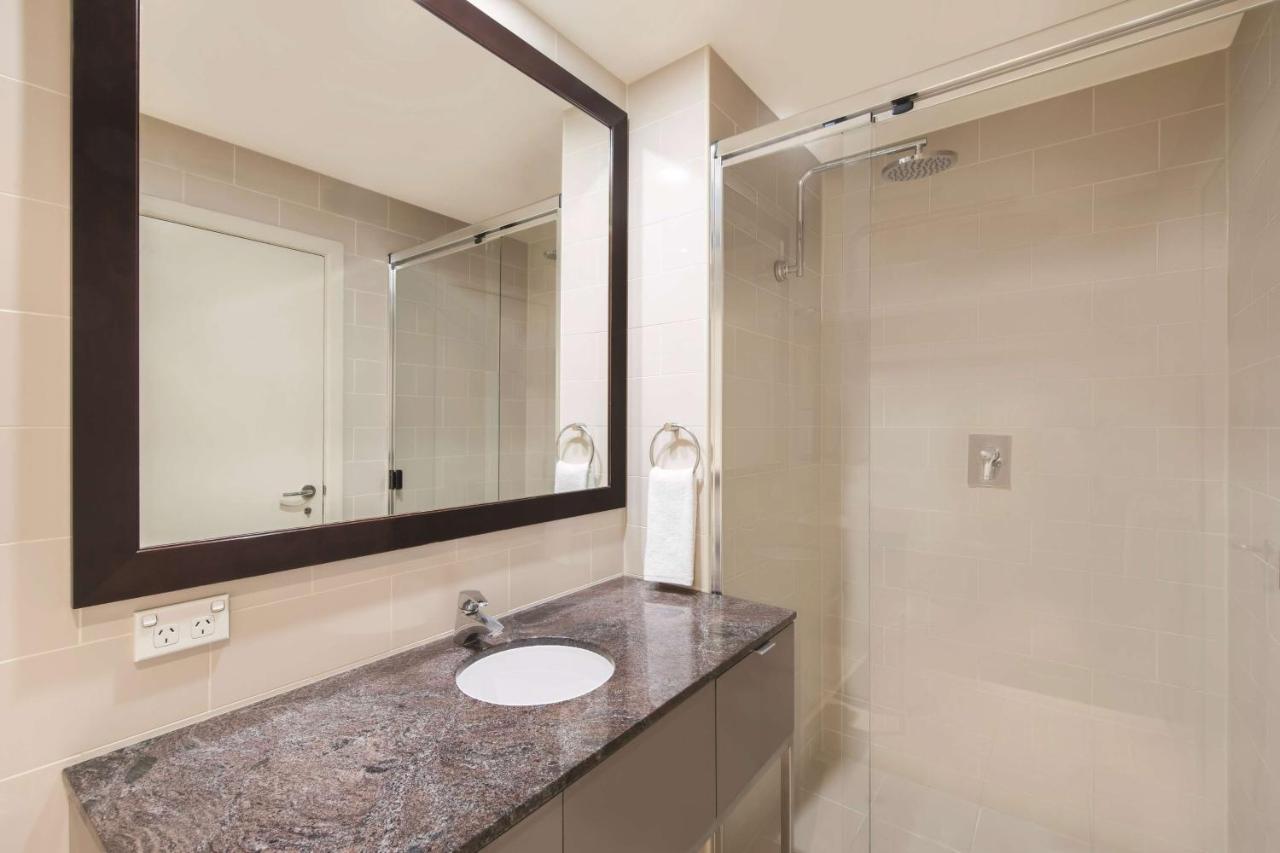Aparthotel Adina Treasury 4*