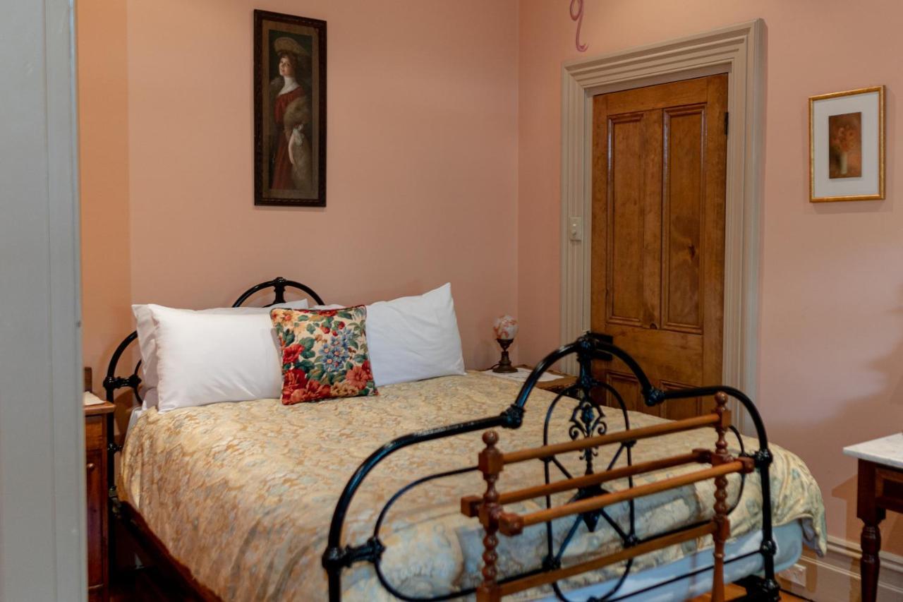 Aparthotel North Heritage & 4*