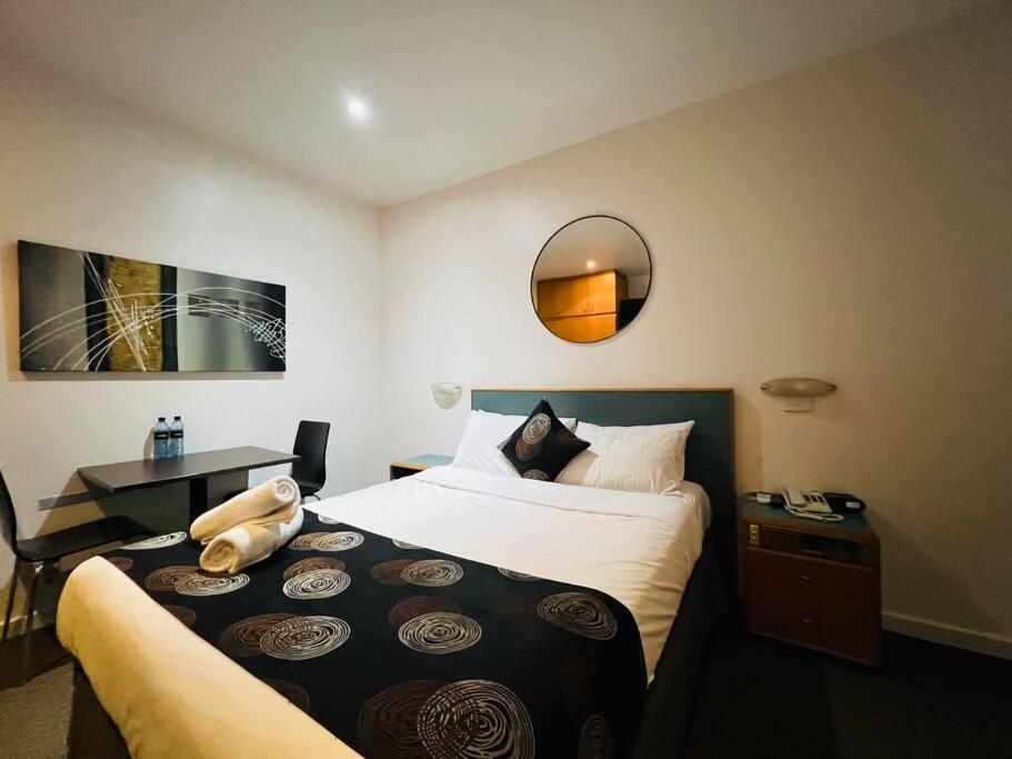 Ex Ensuite In 408 * Adelaide