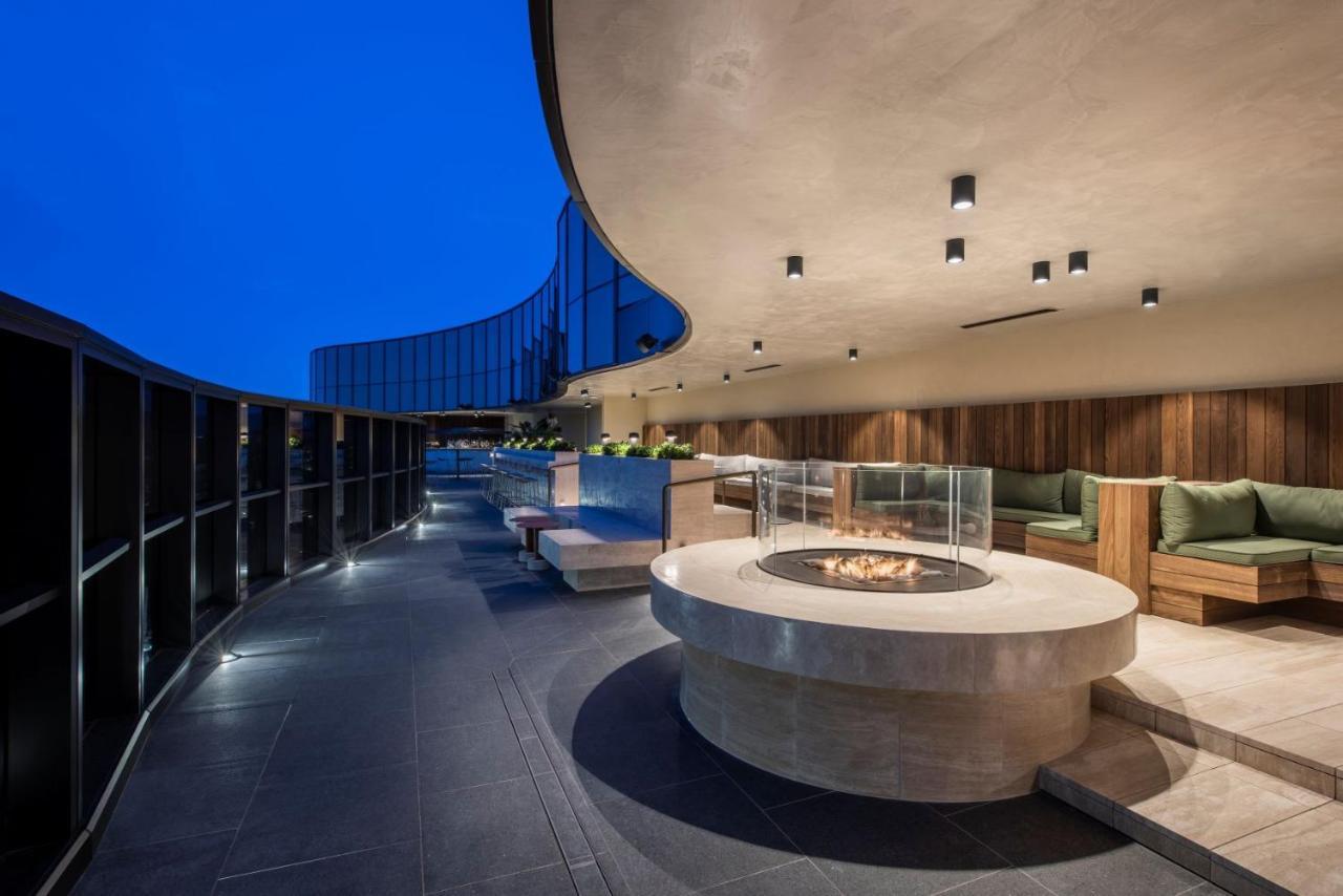 Eos By Skycity
