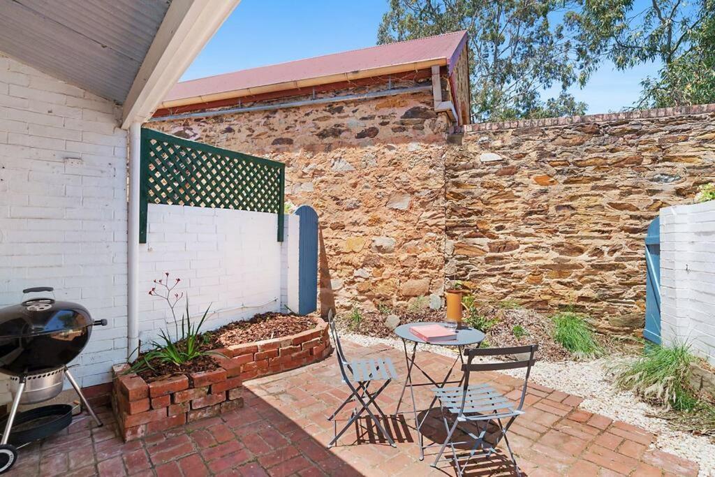 Apartment Stylish, Comfortable And Pet Friendly Home In The Heart Of Kensington Adelaide