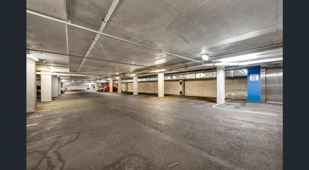 The Escape - Rundle Mall + Secured Car Park Apartment Adelaide