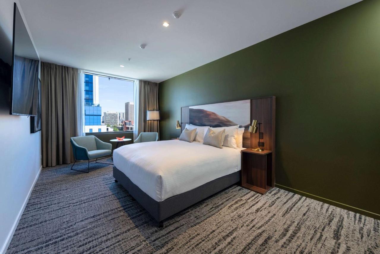 Hotel Tryp By Wyndham 4*
