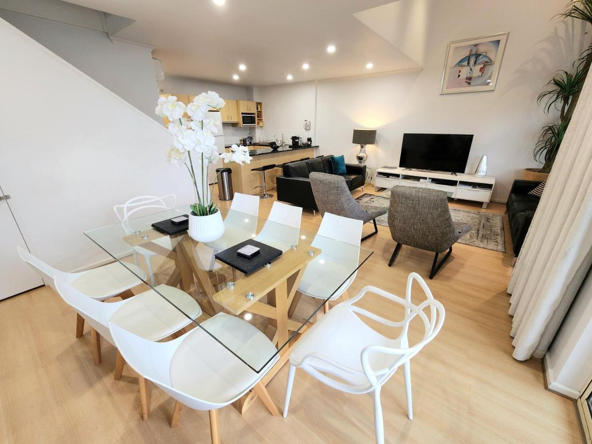 Spacious 4 Bedroom And 2 Bathrooms Apartment