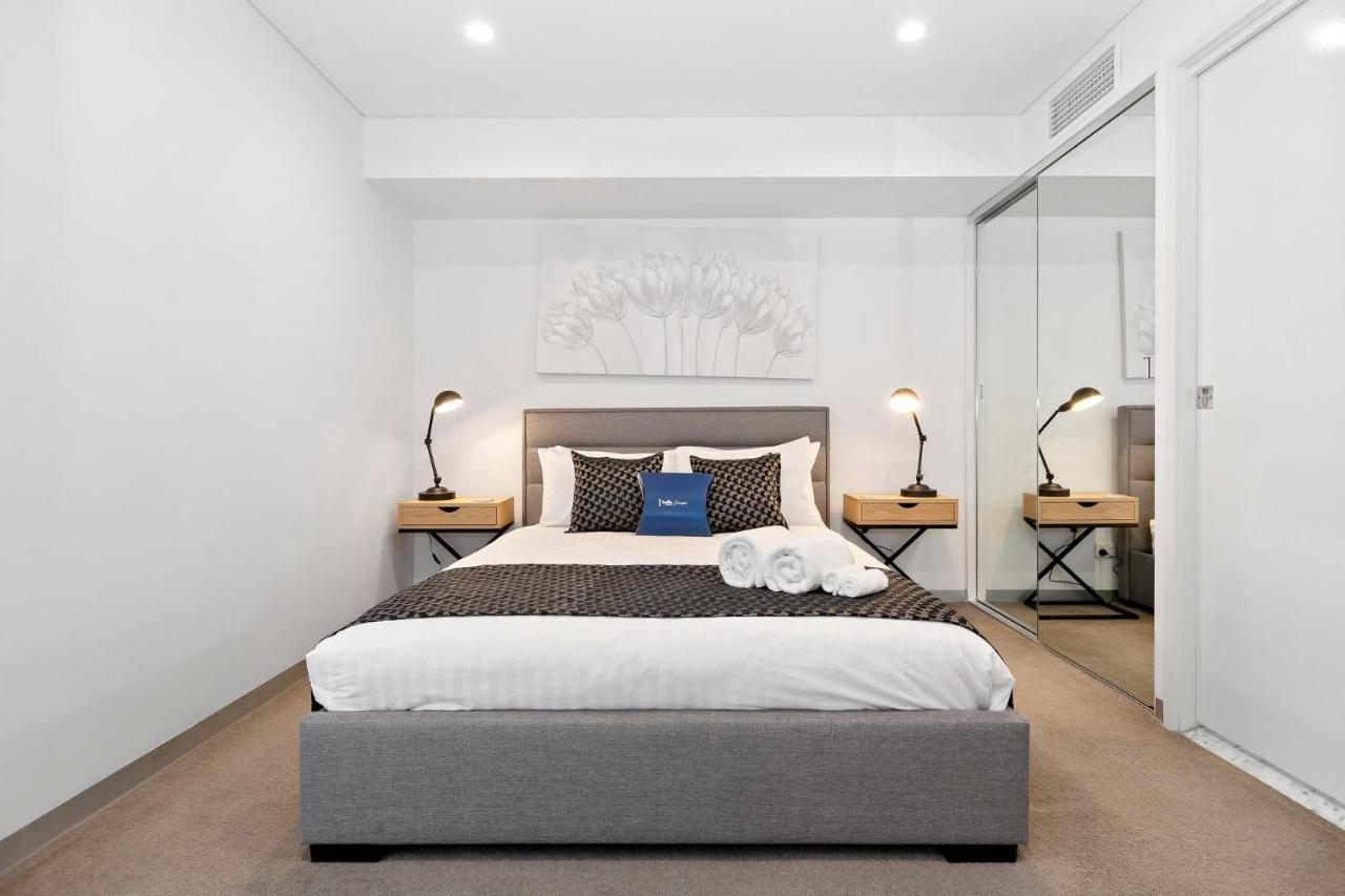 Lily - North Terrace Cityscape Apartment Adelaide