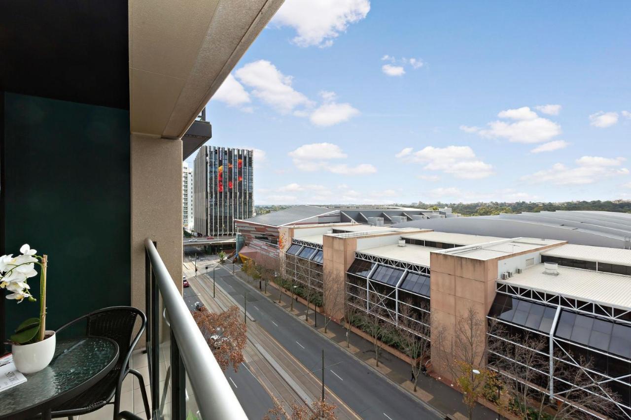 Apartment Lily - North Terrace Cityscape