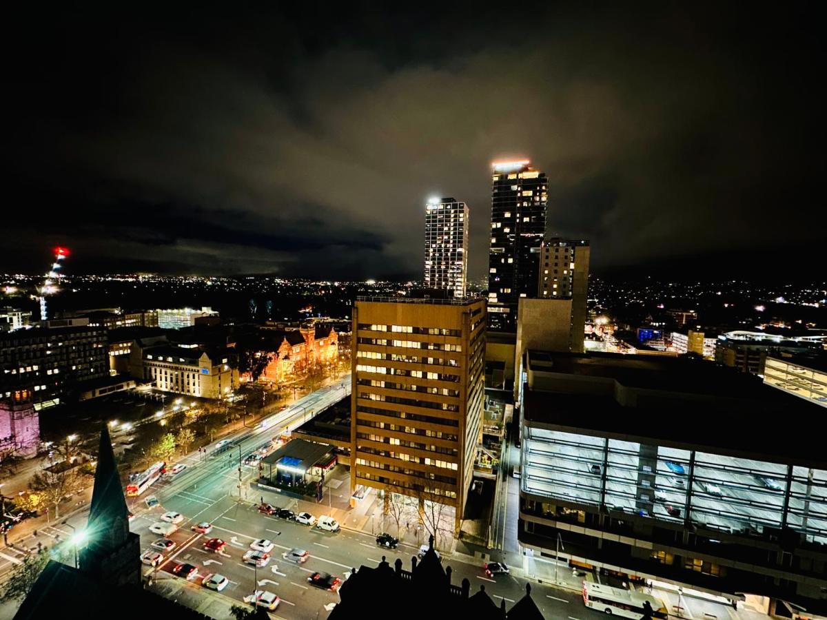 Luxury 1 Bedroom In Cbd - 1 Minute Walk To Rundle Mall - Free Wifi & Netflix Adelaide