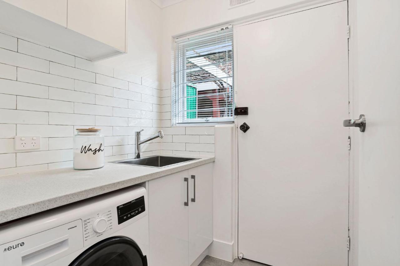 Prime Location 2 Bed Renovated In Royston Park Holiday home Adelaide