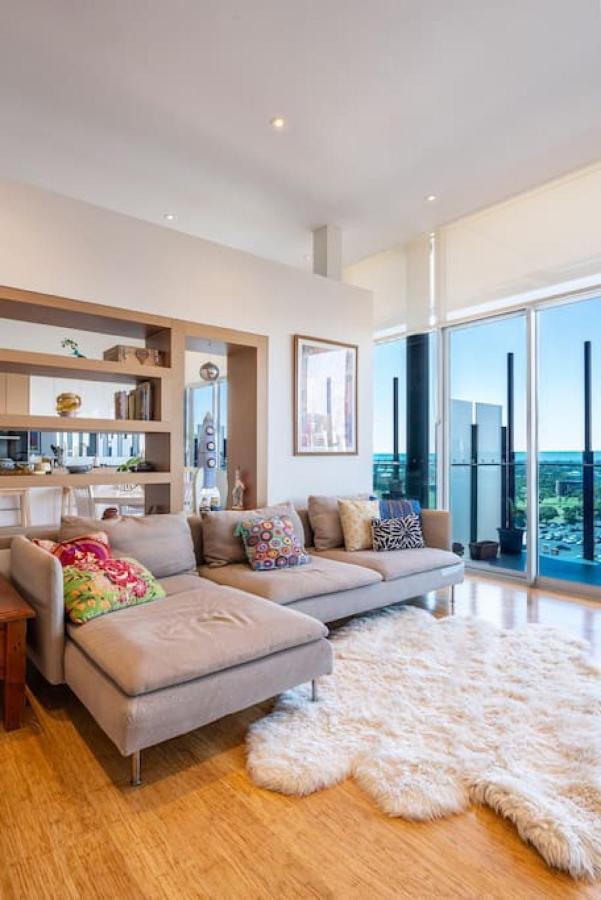 Spark Penthouse The Aria With Carpark * Adelaide