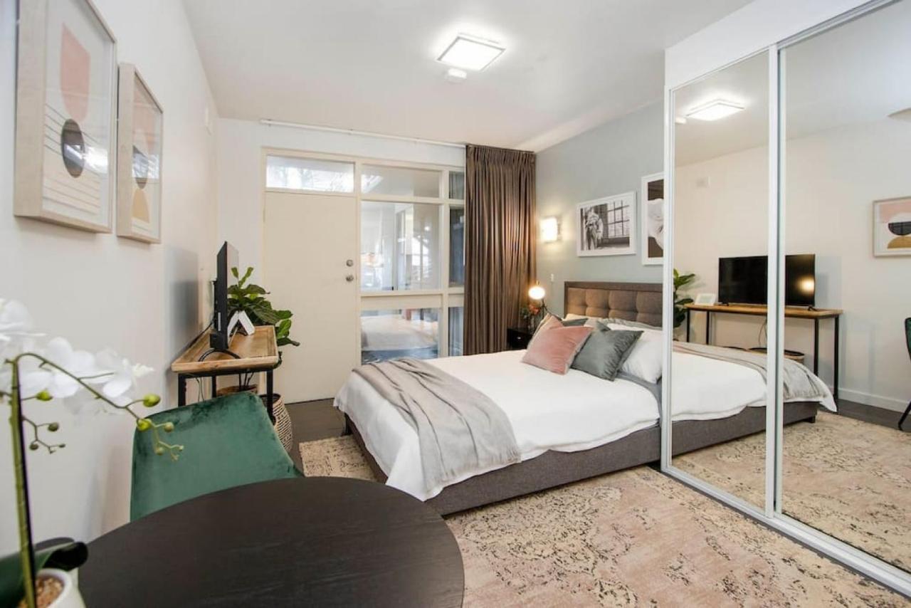 Boho On Sussex North Apartment *
