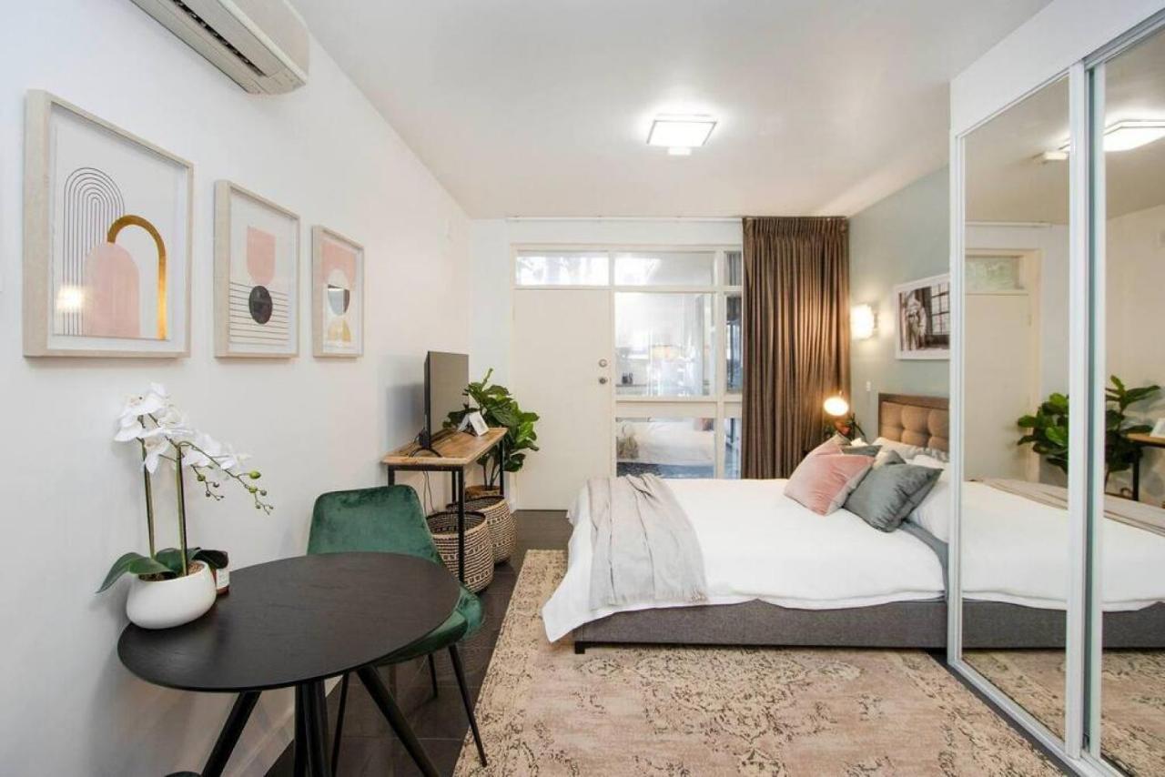 Boho On Sussex North Apartment *