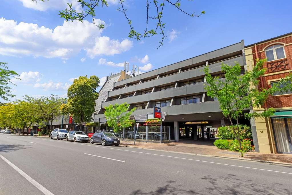 Econo North Hotel