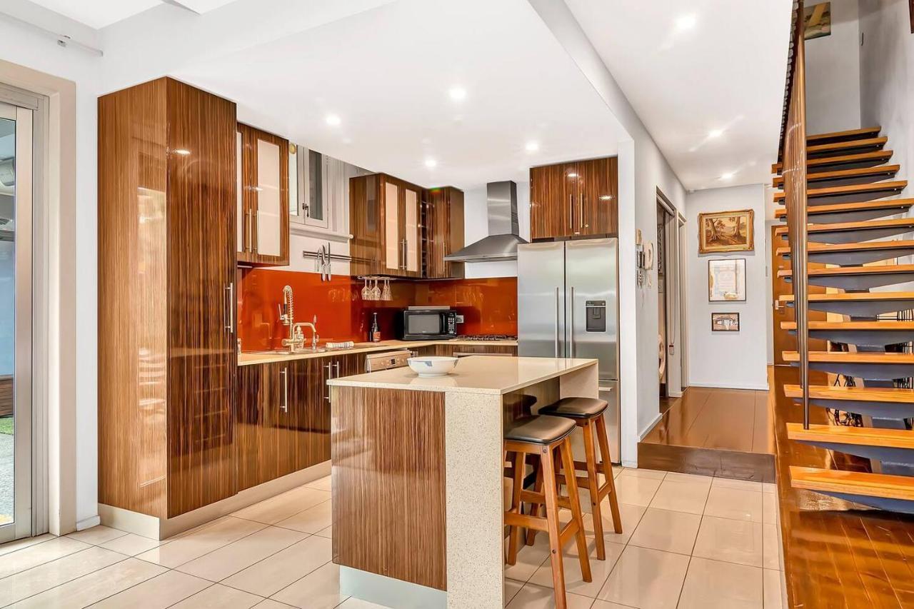 Parish Court - A Unique Contemporary Conversion