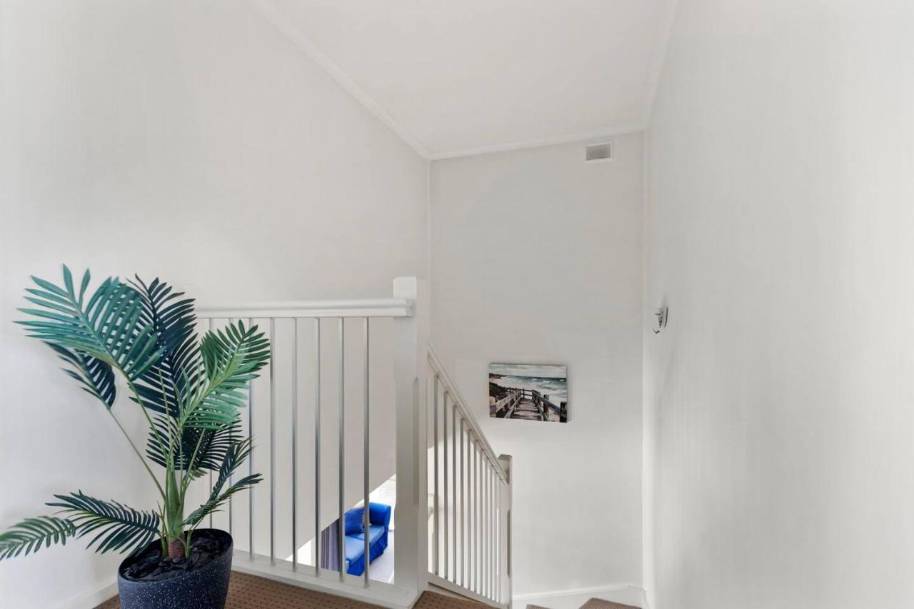 Beachside Beauty - Iconic Beachfront Panorama Holiday home *