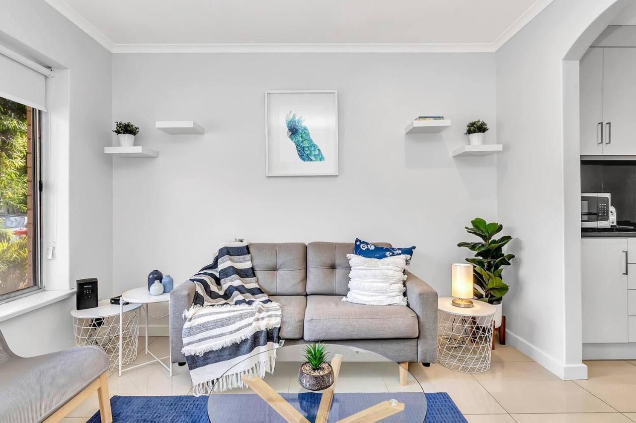 Apartment Coastal Comfort With A Pool Opposite Henley *