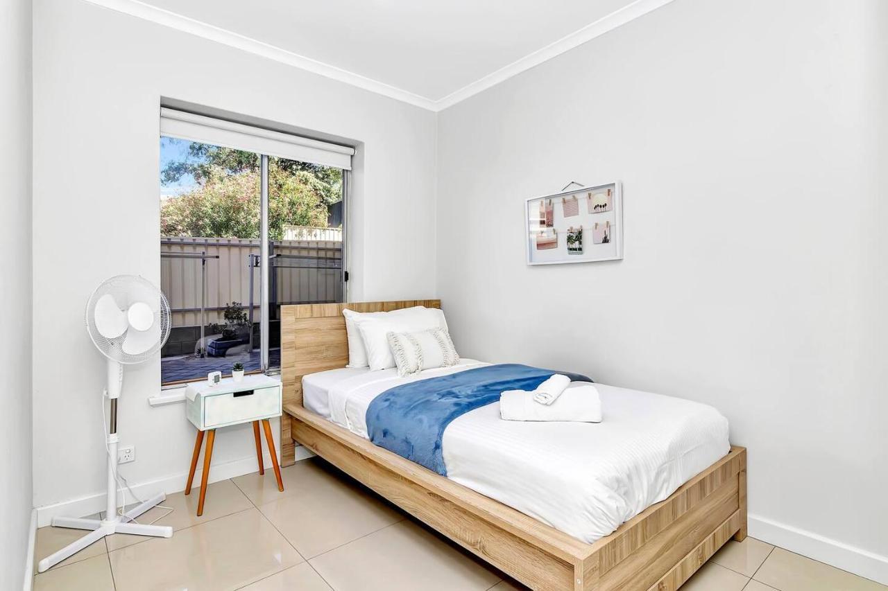 Apartment Coastal Comfort With A Pool Opposite Henley Adelaide