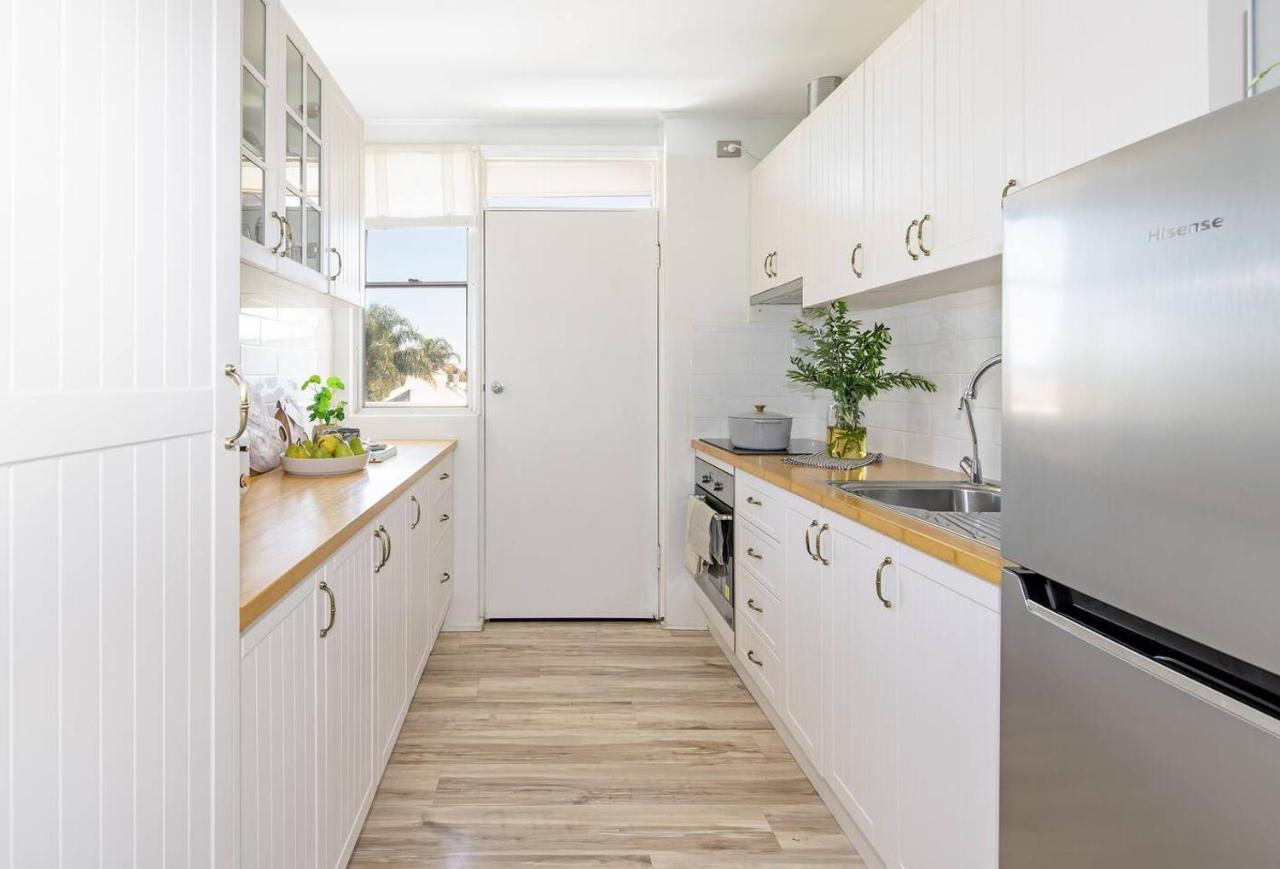 Scandi Breeze Minutes From Glenelg Adelaide