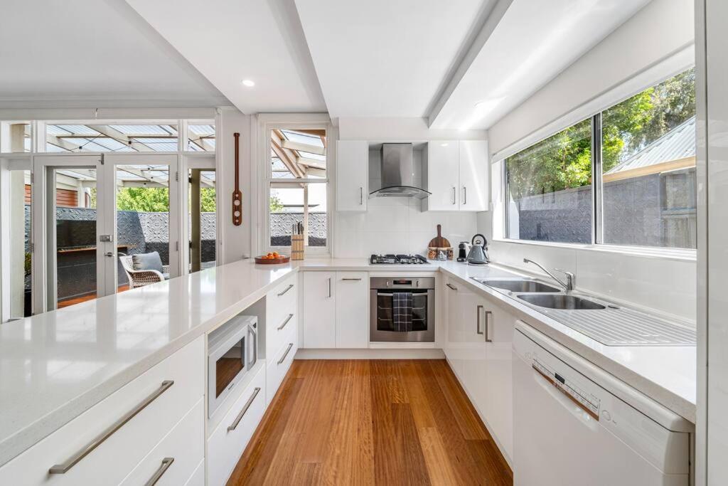 Villa Waratah 1910 - Boutique Adelaide