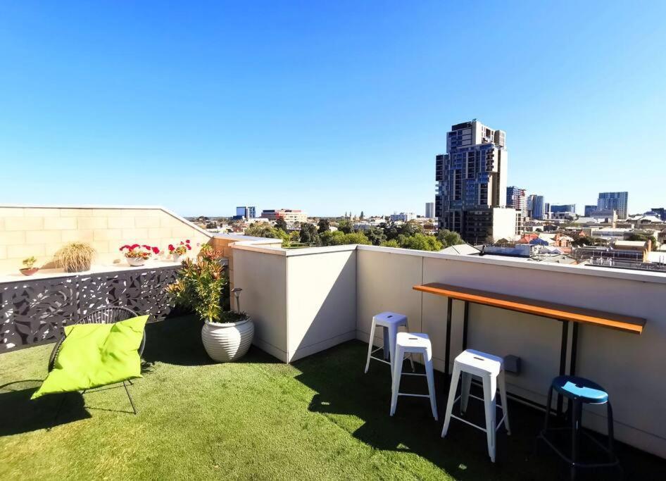 Apartment King On Sturt *
