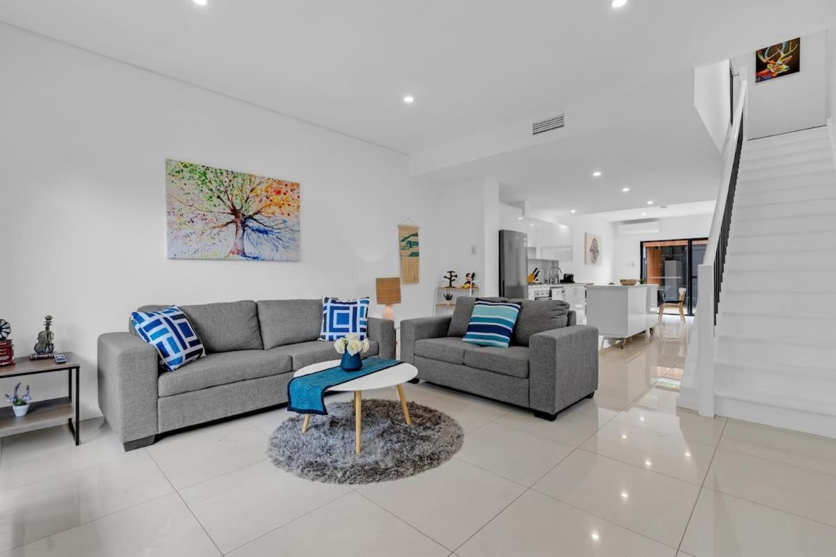 Holiday home 2br Townhouse Cbd Chinatown Free Wifi Freeparking