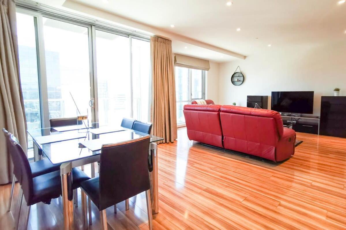 Stylish Home-cbd Chinatown Gym View Adelaide