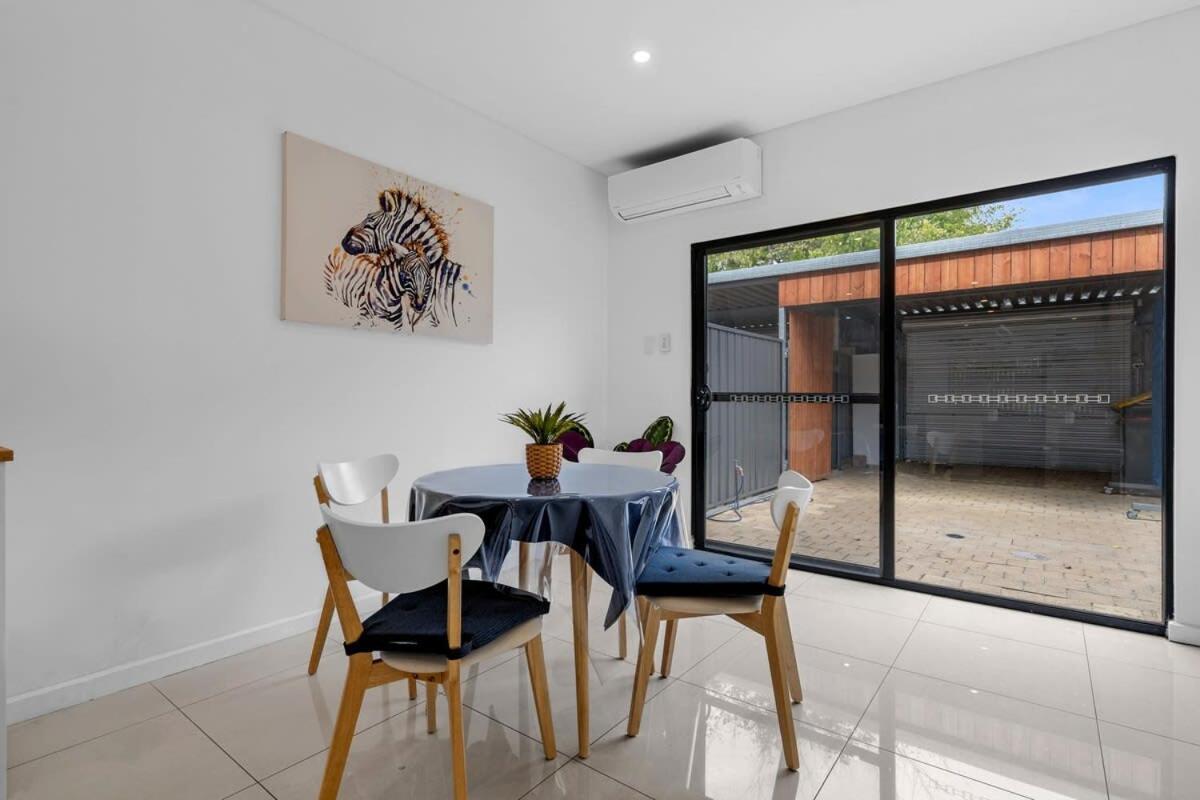 2br Townhouse Cbd Chinatown Free Wifi Freeparking Holiday home