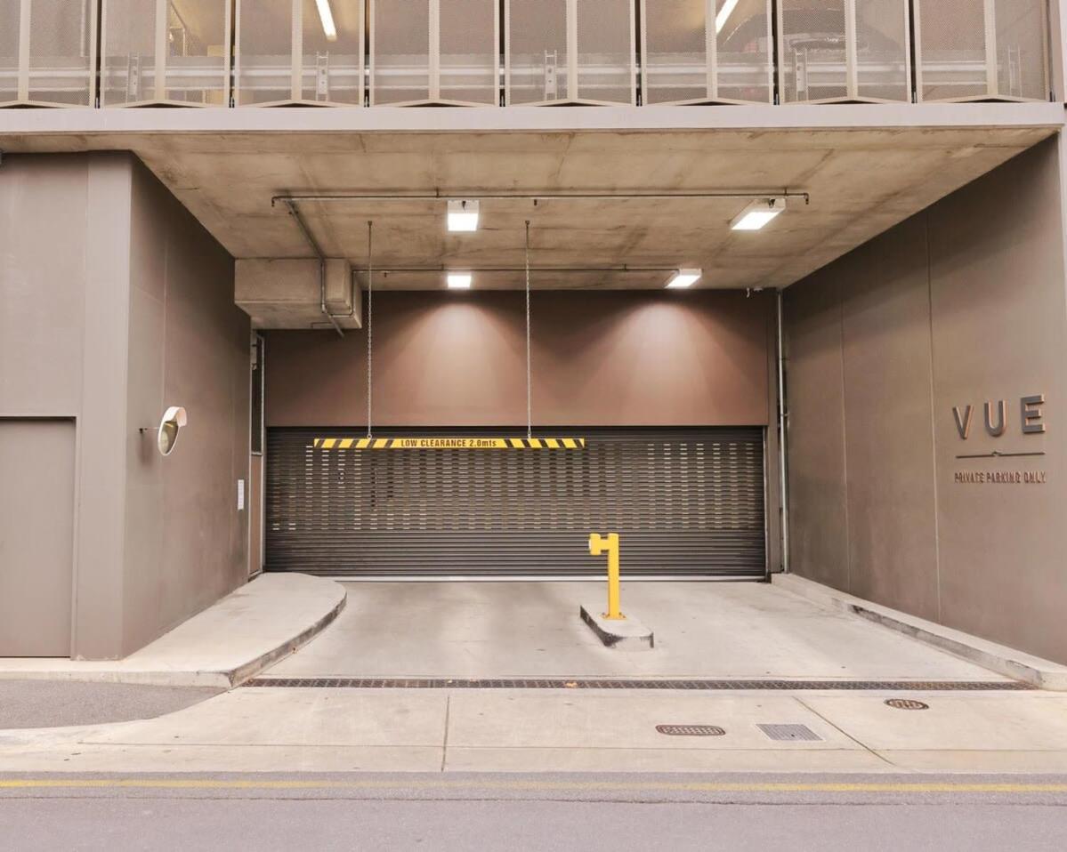 Iconic On Vue With Free Parking Pool Gym Cbd