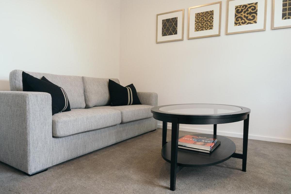 Lusso - Rooftop Views 3br 3bth 4 Level Townhouse Adelaide