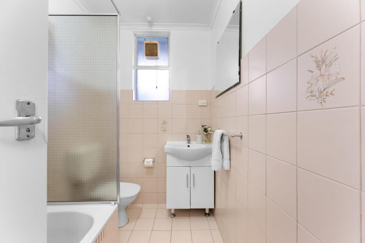 Renovated 1br Unit Cbd Parking Wi-fi South Tce Apartment *